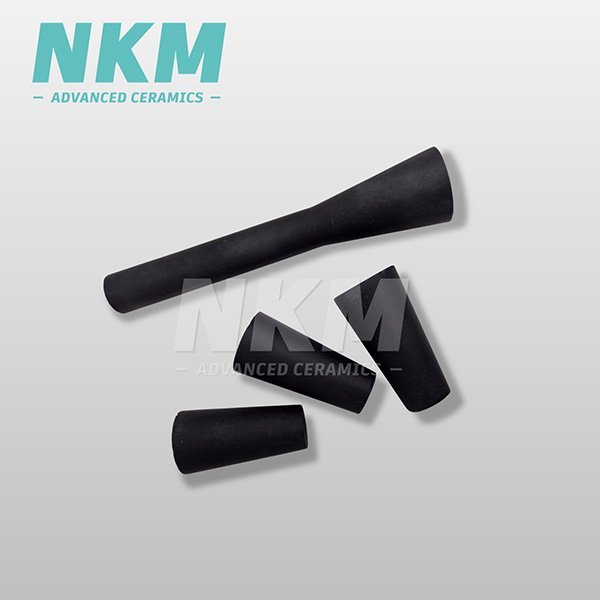 Reaction bonded silicon carbide sandblasting nozzle