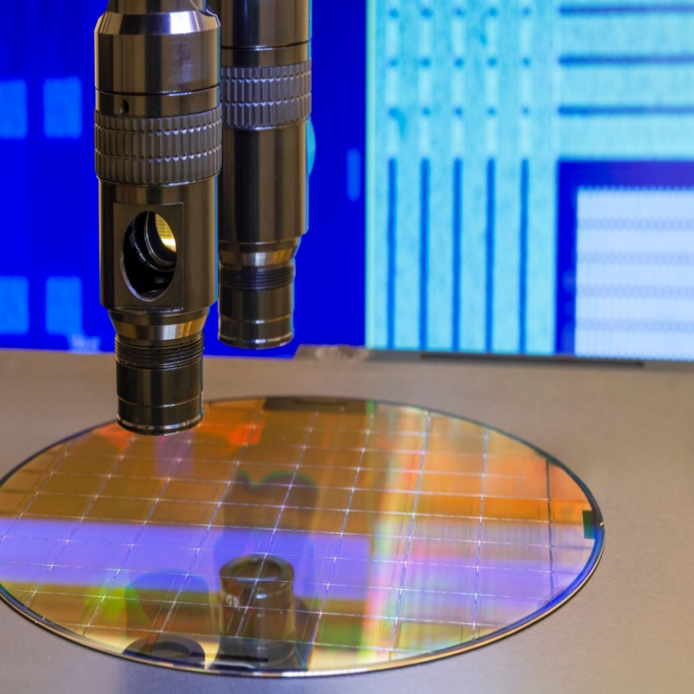 Semiconductor Lithography and Metrology
