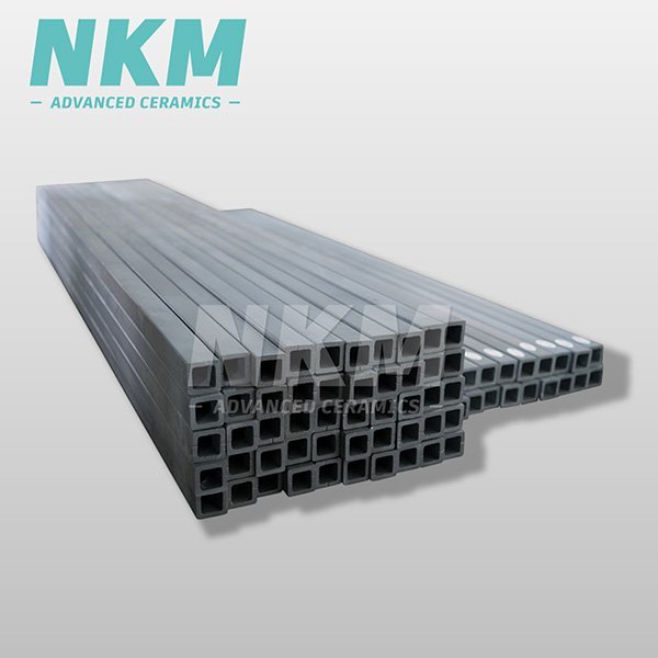 Outstanding Thermal Shock Resistance SiC Beams